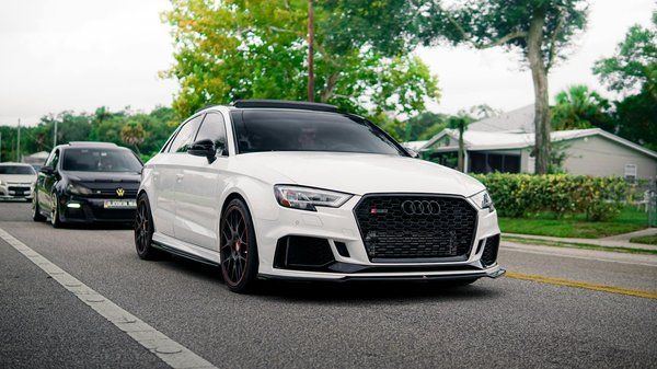 Welke accessoires zijn essentieel voor een veilige rit?